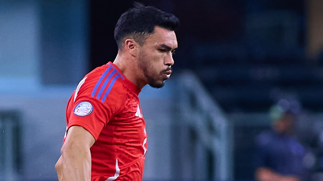 [VIDEO] Gabriel Suazo fue expulsado antes de la media hora ante Canadá