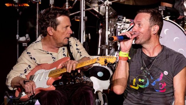   Michael J. Fox apareció en show de Coldplay en Glastonbury 2024 