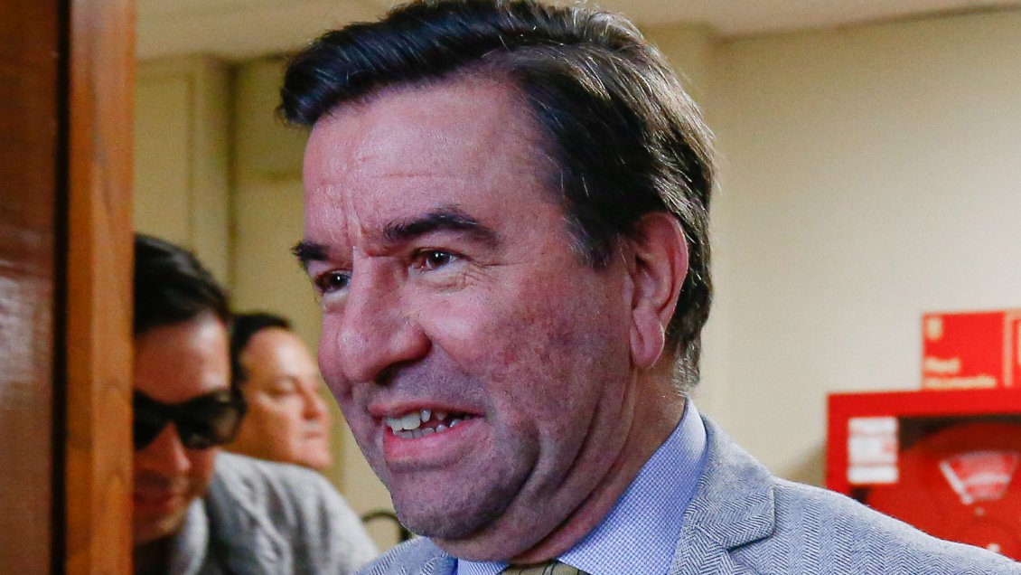 Hernán Frigolett asumirá como embajador de Chile ante la OCDE tras dejar el SII