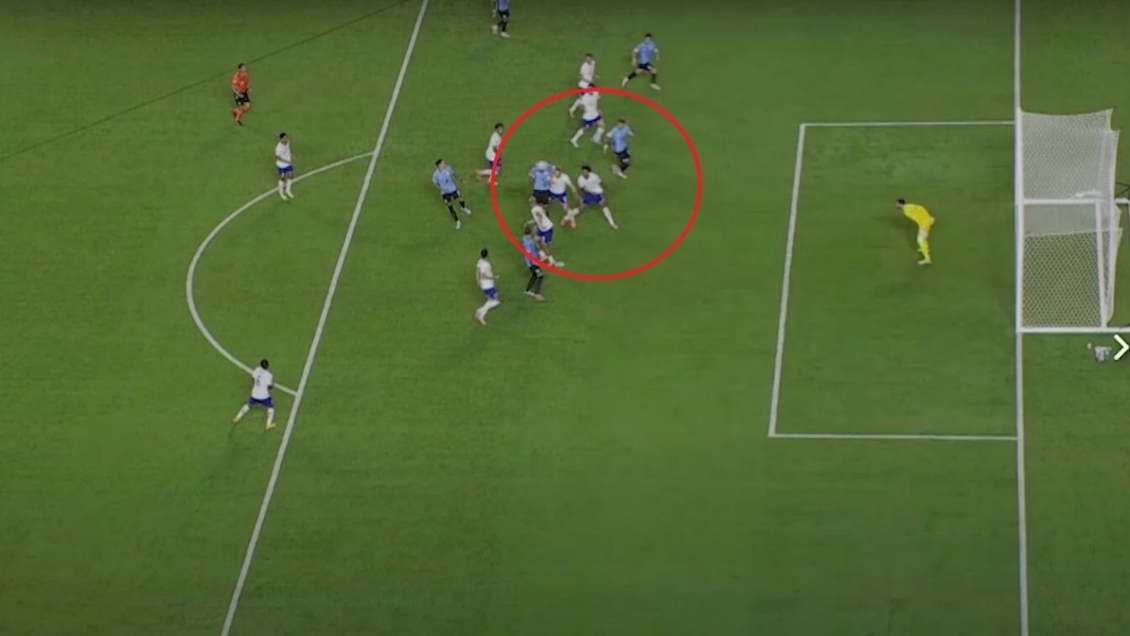 Castrilli disparó contra la Conmebol por gol de Uruguay: 