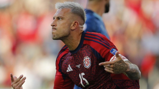  [VIDEOS] Costa Rica golpeó en el inicio del partido con dos goles ante Paraguay  