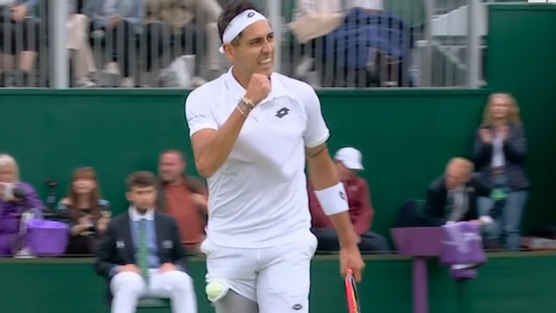 Tabilo cerró su duelo contra Evans con un triunfo para avanzar en Wimbledon