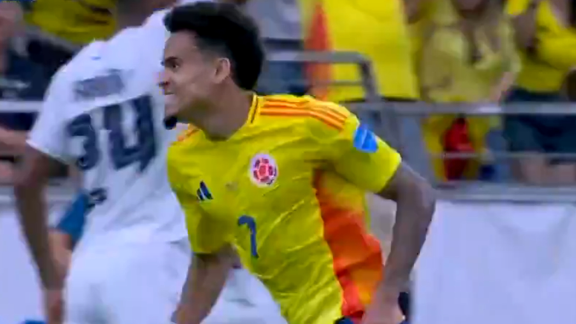 [VIDEO] Luis Díaz aprovechó asistencia de James Rodríguez y anotó con un lujo el 3-0 de Colombia