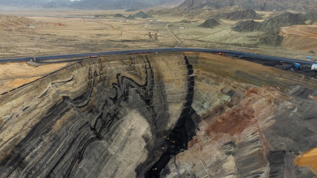 Geólogos descubren dos nuevos minerales en el norte de China