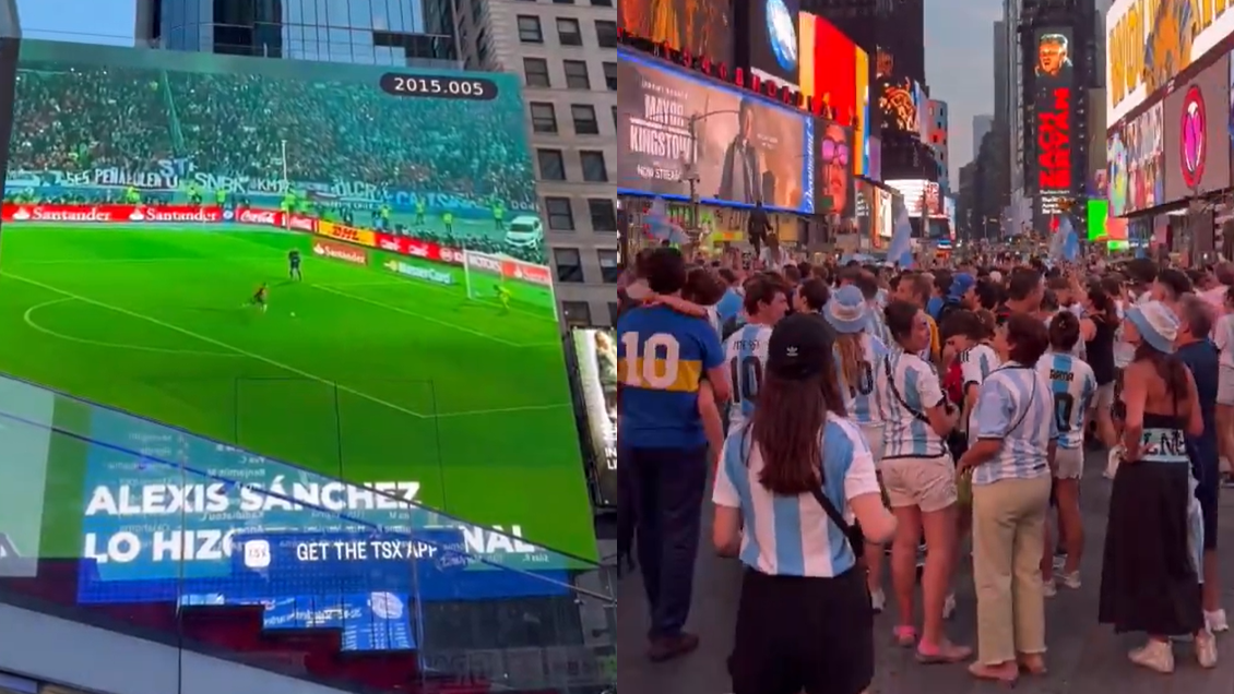 [VIDEO] Se burlaron de argentinos en banderazo en Times Square con el penal de Alexis en 2015
