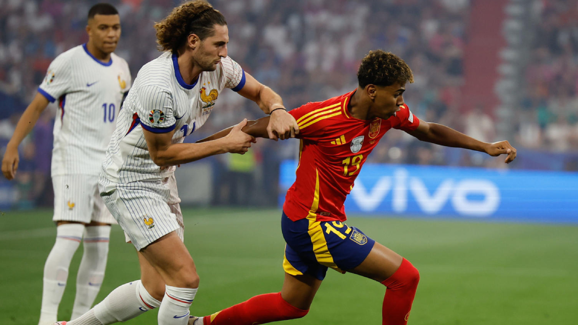 [VIDEO] Lamine Yamal anotó un golazo para el 1-1 ante Francia e hizo historia en la Euro