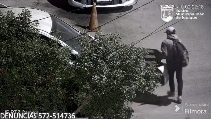   Descarado ladrón robó el parachoque de un auto en Iquique 