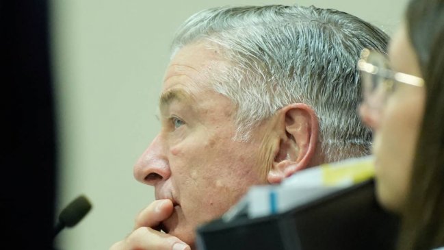 Jueza desestima el juicio de caso de homicidio involuntario contra Alec Baldwin