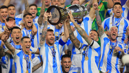   Argentina alzó en Miami su decimosexta Copa América 