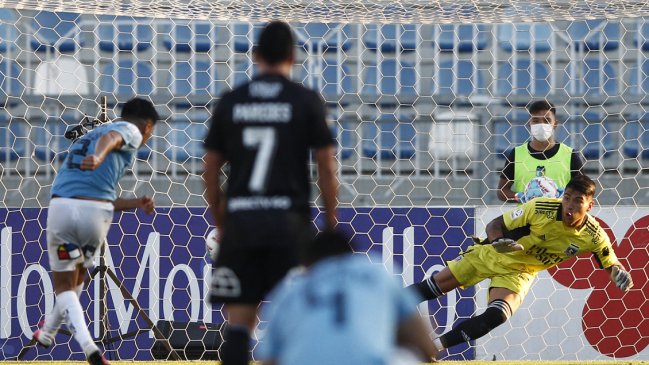 Tomás Alarcón contó que jugadores de Colo Colo le pidieron fallar penal para no pelear el descenso