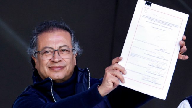   Corte Suprema de Colombia cita a declarar como testigo a Petro por caso de corrupción 