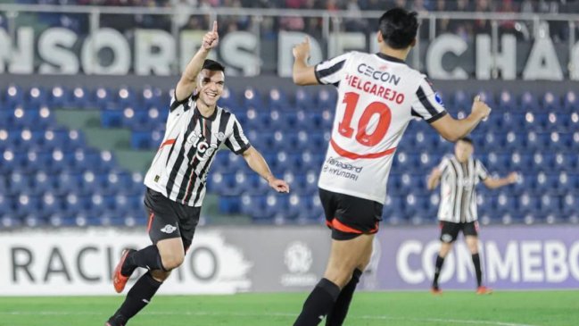 Libertad tomó ventaja ante la UC de Ecuador en el repechaje de la Sudamericana