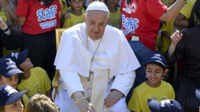   El Papa insta a tregua en Juegos Olímpicos, que ve como 