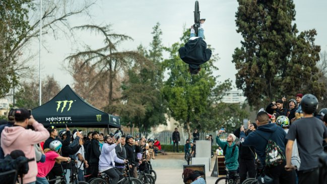   Este domingo: Santiago festeja el Día Mundial del BMX Freestyle 