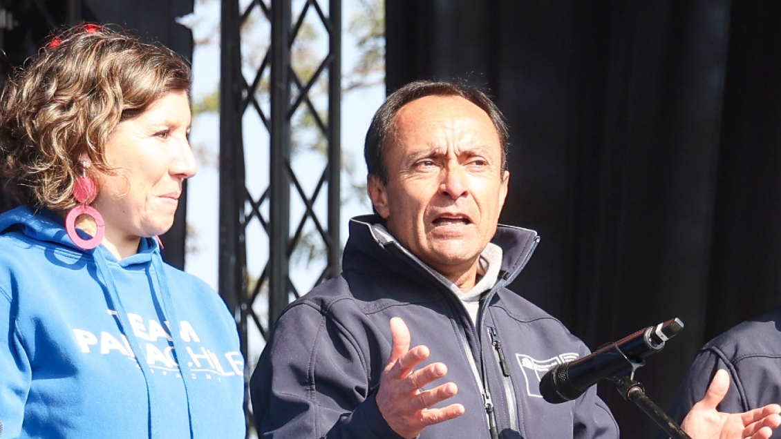 Ministro Pizarro viajó a París: Observará en detalle cómo ser anfitriones de JJ.OO.