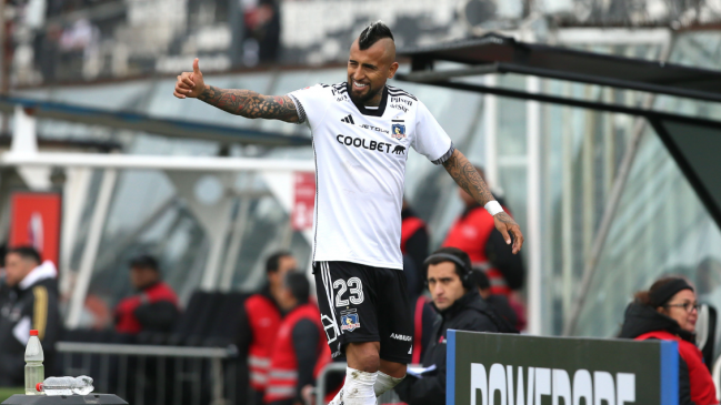 Arturo Vidal tras baja asistencia al Audax-U. de Chile: Qué triste ver los estadios así