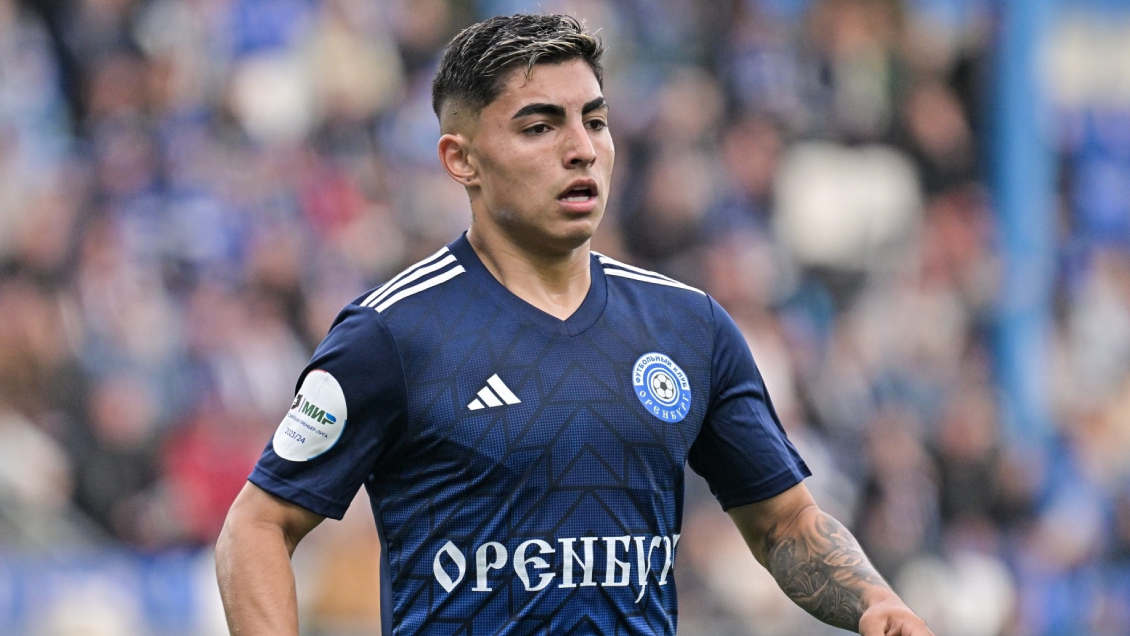 Jordhy Thompson vive en Rusia con Camila Sepúlveda, la joven que lo denunció por VIF