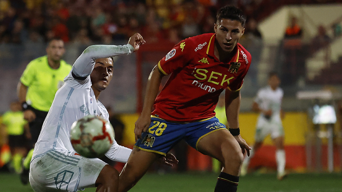 Unión Española puso precio a la salida de Jonathan Villagra a U. de Chile