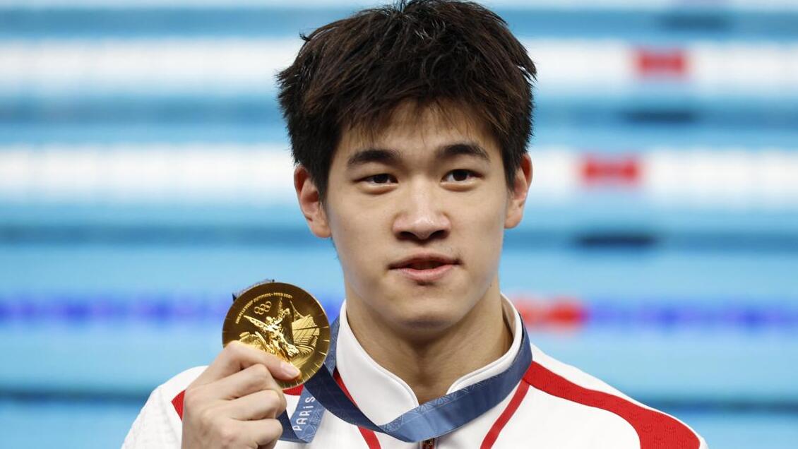 Chino Zhanle Pan ganó el oro en los 100 libre con nuevo récord del mundo