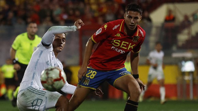 Unión Española puso precio a la salida de Jonathan Villagra a U. de Chile