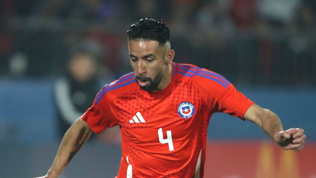 Directorio de Colo Colo aprobó de forma unánime el fichaje de Mauricio Isla