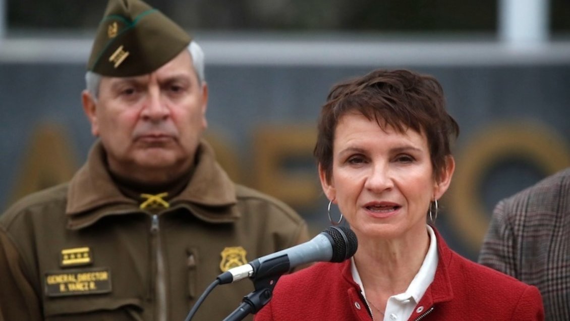 Gobierno anuncia despliegue nocturno de Carabineros en sectores sin energía eléctrica