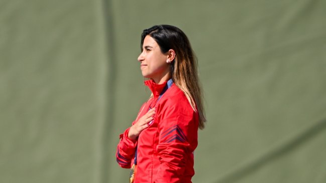 [VIDEO] ¡Pura emoción! Así sonó el Himno Nacional tras el oro de Francisca Crovetto en París 2024