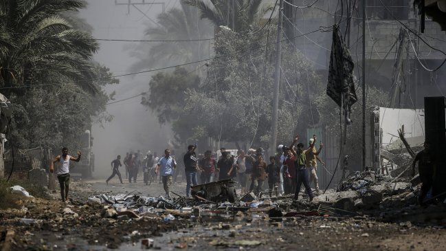 Al menos 30 muertos tras nuevos bombardeos israelíes en dos escuelas de Gaza