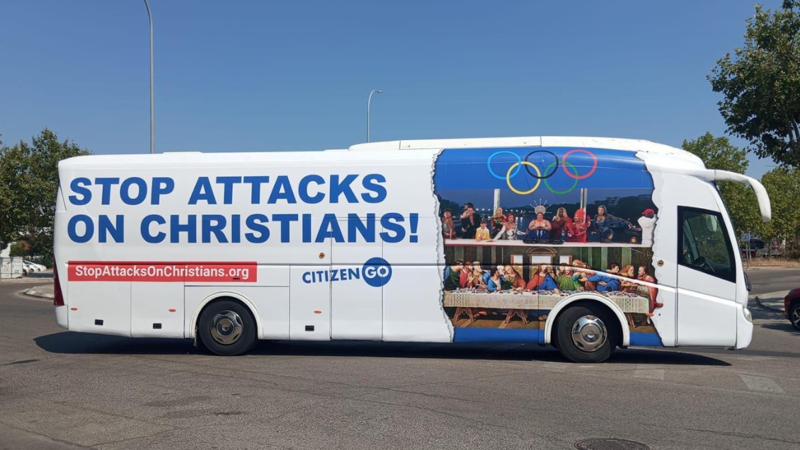 Detuvieron en París a siete cristianos españoles por protestar contra la ceremonia de los JJ.OO.