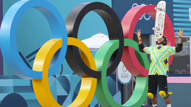 El brasileño Augusto Akio se quedó con el bronce en el skateboarding park de París 2024