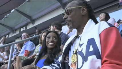   Simone Biles y Snoop Dogg tuvieron especial encuentro en París 2024 