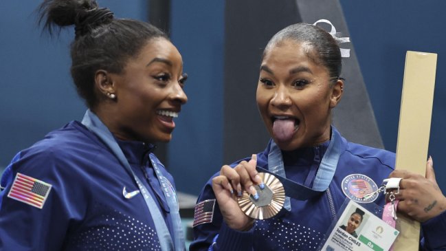   El TAS le quitó bronce de suelo a la estadounidense Jordan Chiles y se lo dio a la rumana Barbosu 