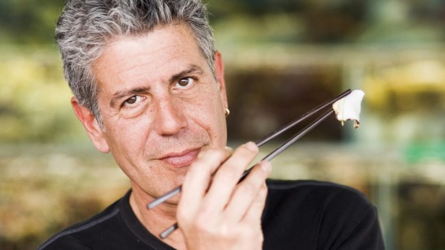   Productora A24 anuncia película biográfica de Anthony Bourdain 