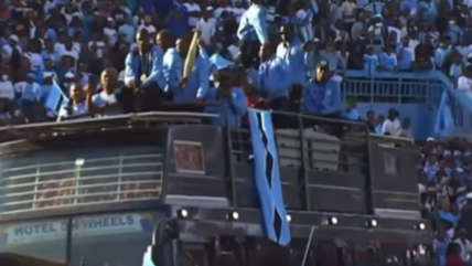  [VIDEO] ¡Un estadio lleno! El masivo recibimiento a Letsile Tebogo en Botswana  