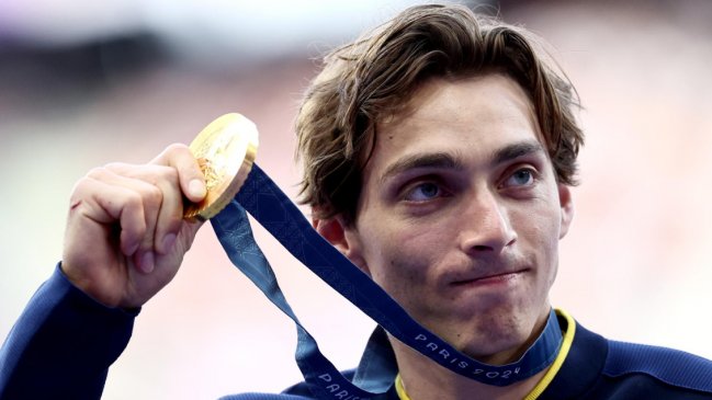 Duplantis desafiará al noruego Warholm en una prueba de 100 metros planos