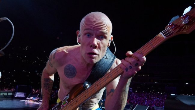 Flea de Red Hot Chili Peppers escogió a su bajista favorito: 