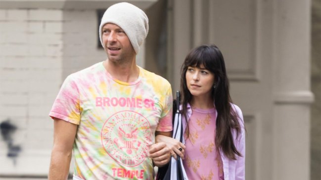 Desmienten el supuesto quiebre entre Chris Martin y Dakota Johnson