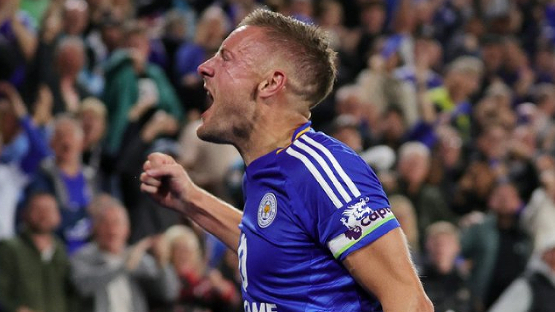 [VIDEO] Jamie Vardy recordó a hinchas de Tottenham que nunca han ganado la Premier