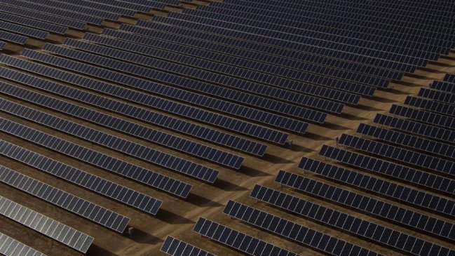   Australia construirá la planta de energía solar más grande del mundo 