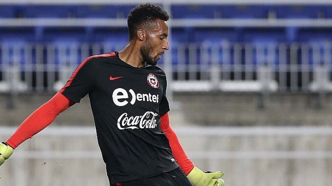 Where does Lawrence Vigouroux, Gareca’s surprise addition to La Roja’s squad, play?