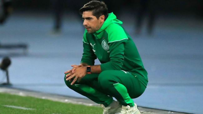 DT de Palmeiras generó repudio en Brasil por su respuesta machista a una reportera