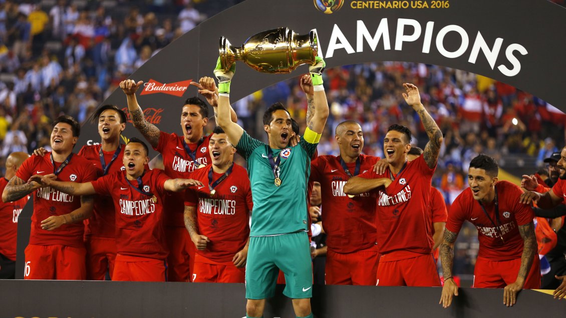 Los títulos que ganó Claudio Bravo en su carrera profesional