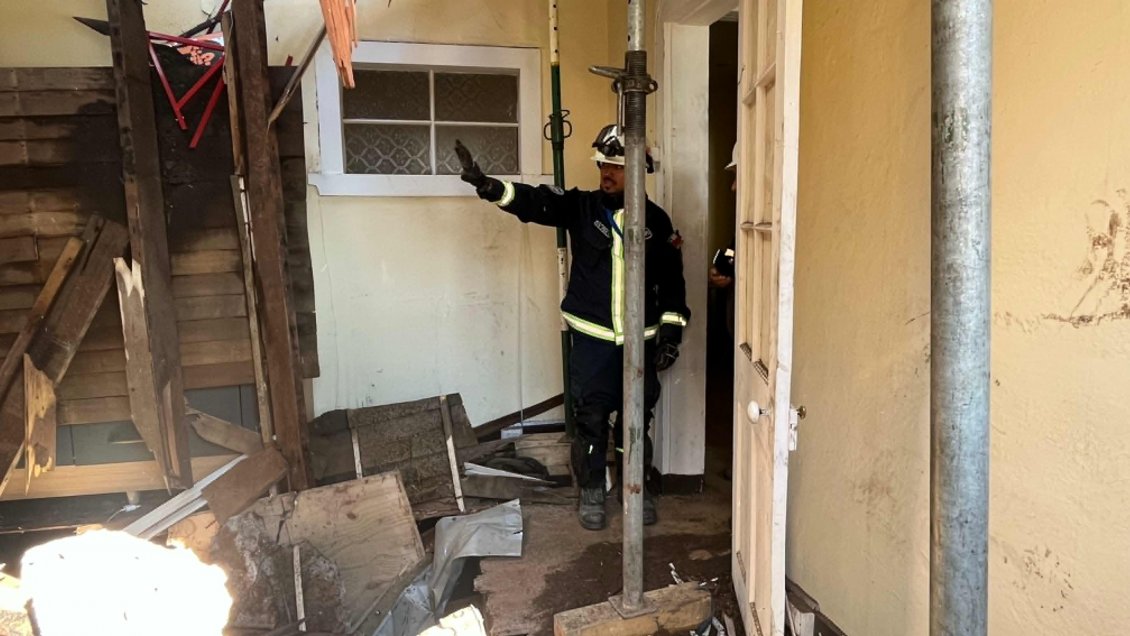 Realizarán demoliciones selectivas para recuperar a fallecido que dejó derrumbe de casa en Valparaíso