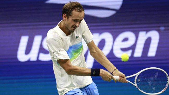 Daniil Medvedev superó a Flavio Cobolli y avanzó a octavos en el US Open