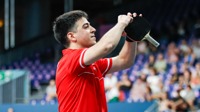   Manuel Echaveguren entró a cuartos del para tenis de mesa en París 2024 