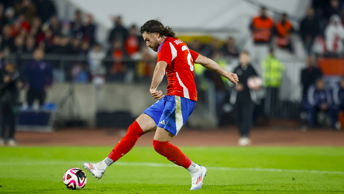 El llamado de Brereton a los hinchas de la Roja: El martes nos jugamos una final