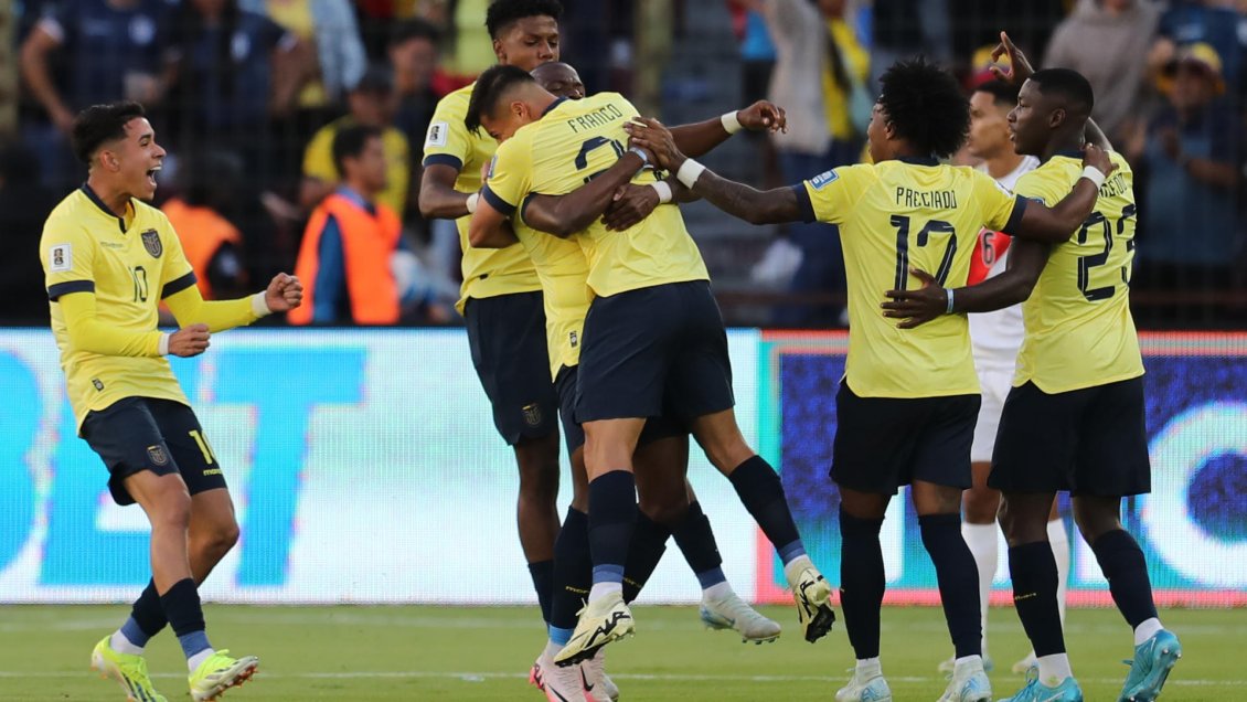 Ecuador superó a Perú y le dio una mano a Chile en las Clasificatorias