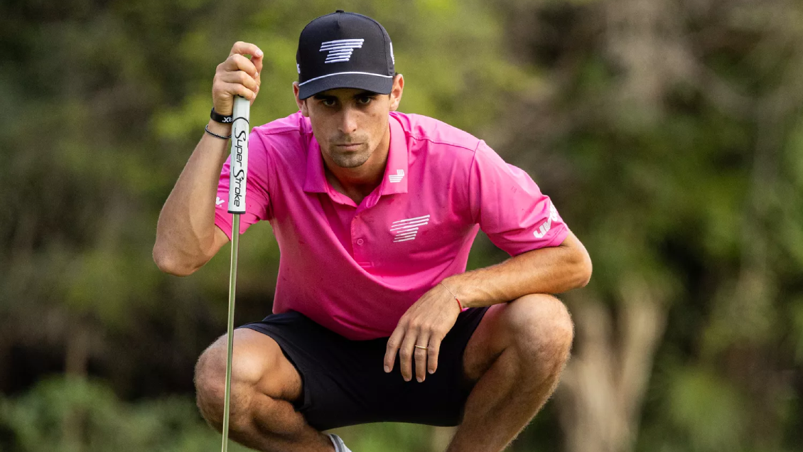 Joaquín Niemann luchará por el título de LIV Golf en la última fecha