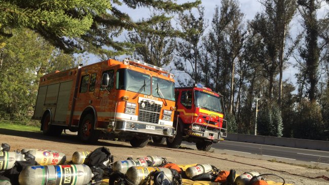   Megaincendio: Bomberos suspendió cuartel de Placilla y lo sometió a evaluaciones psicológicas 