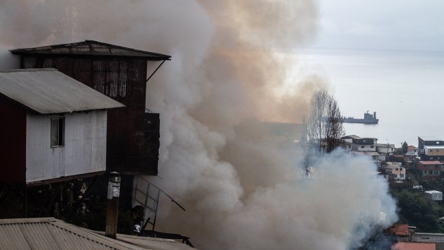   Padre e hijastro fallecieron durante incendio en su casa en Chiloé 